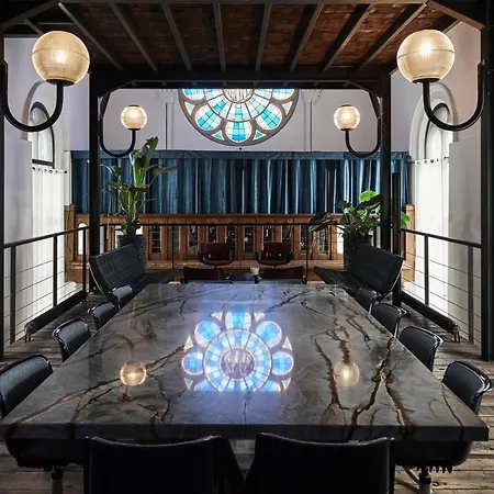 Villa La Chapelle du Carmel - Centre ville - 340 M2 - SPA - Cinéma - Parking - Reims