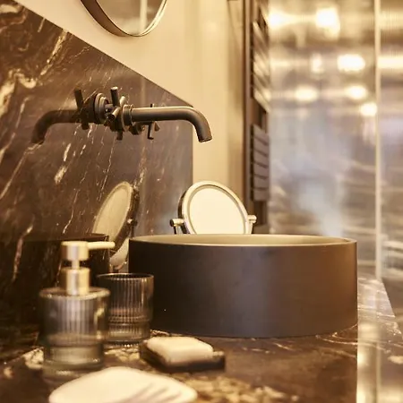 La Chapelle Du Carmel - Centre - 340 M2 - - Cinema - Parking - 빌라 랭스