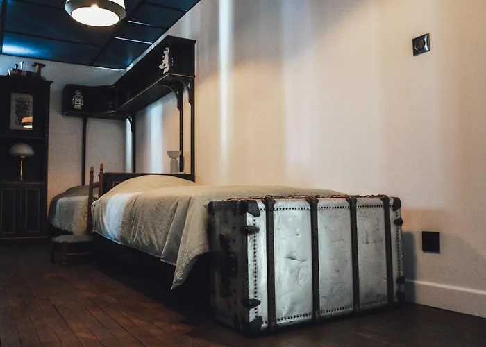 La Chapelle Du Carmel - Centre - 340 M2 - - Cinema - Parking -