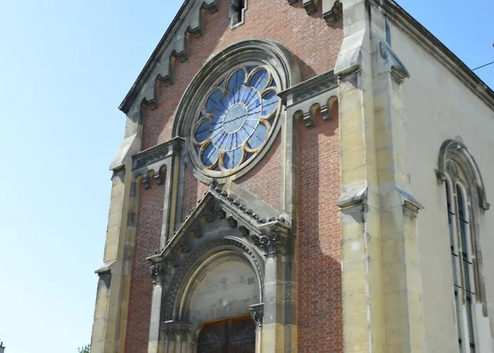 La Chapelle Du Carmel - Centre - 340 M2 - - Cinema - Parking - Villa *